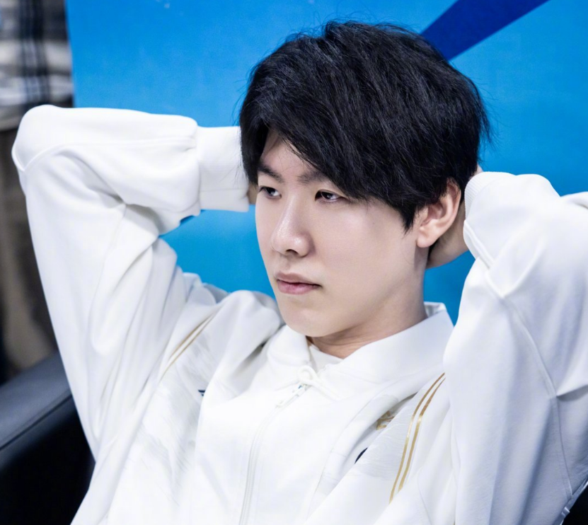 LGD Gaming 教练：无缘季后赛之后就没什么压力吧 大家都相信自己能赢