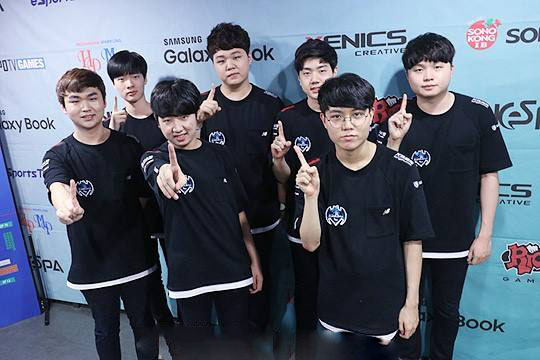 王者荣耀女主播100%胜率上王者，可以去打KPL吗？